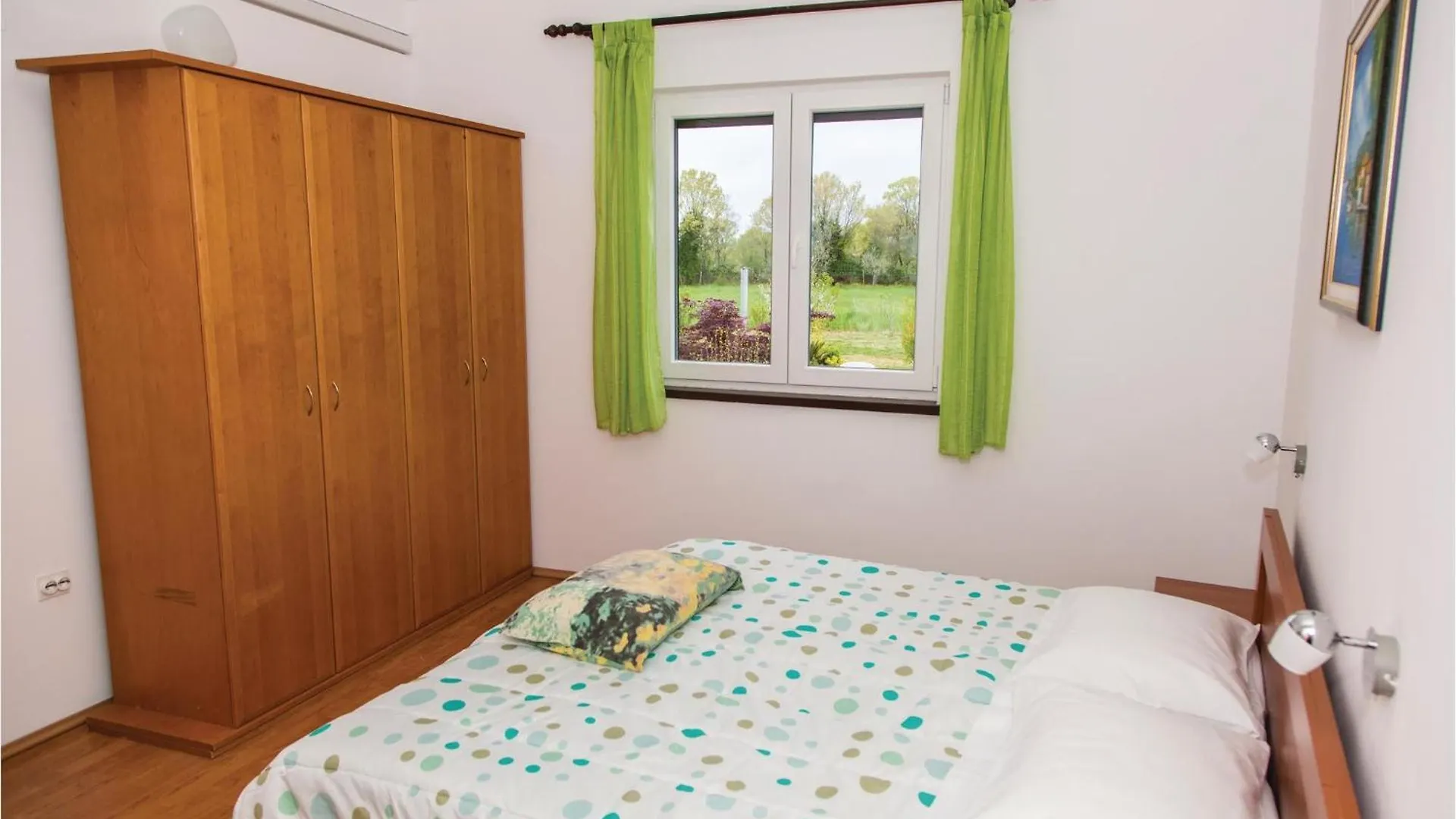 Nice Apartment In Fazana With Wifi