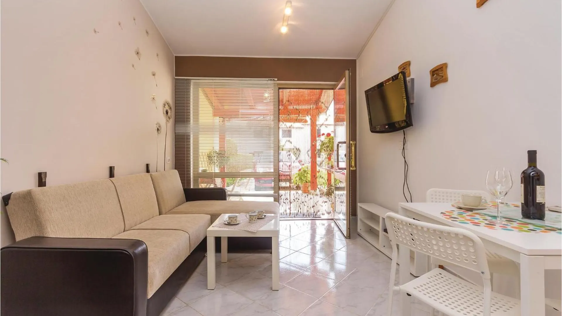 Nice Apartment In Fazana With Wifi
