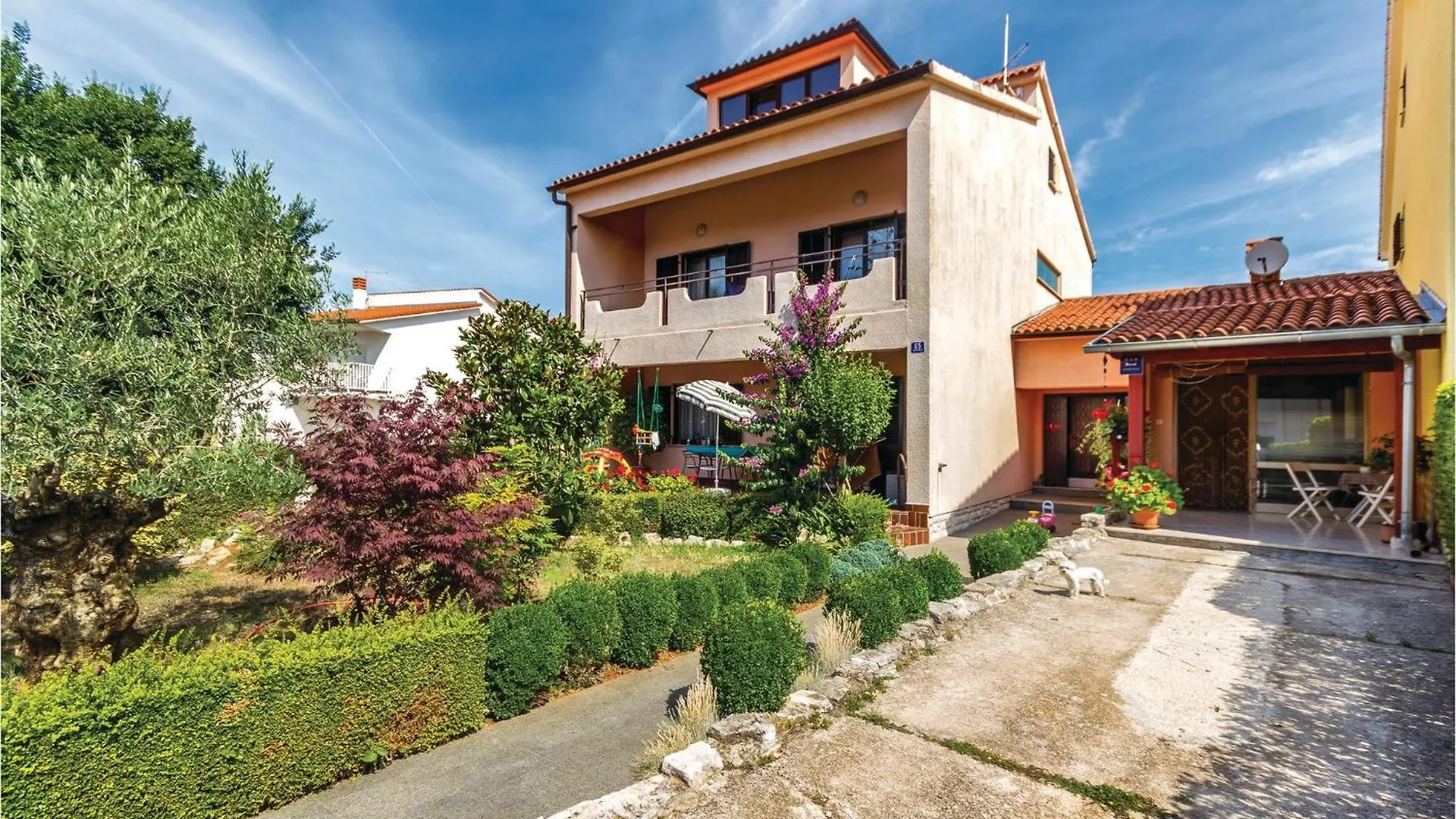 Nice Apartment In Fazana With Wifi